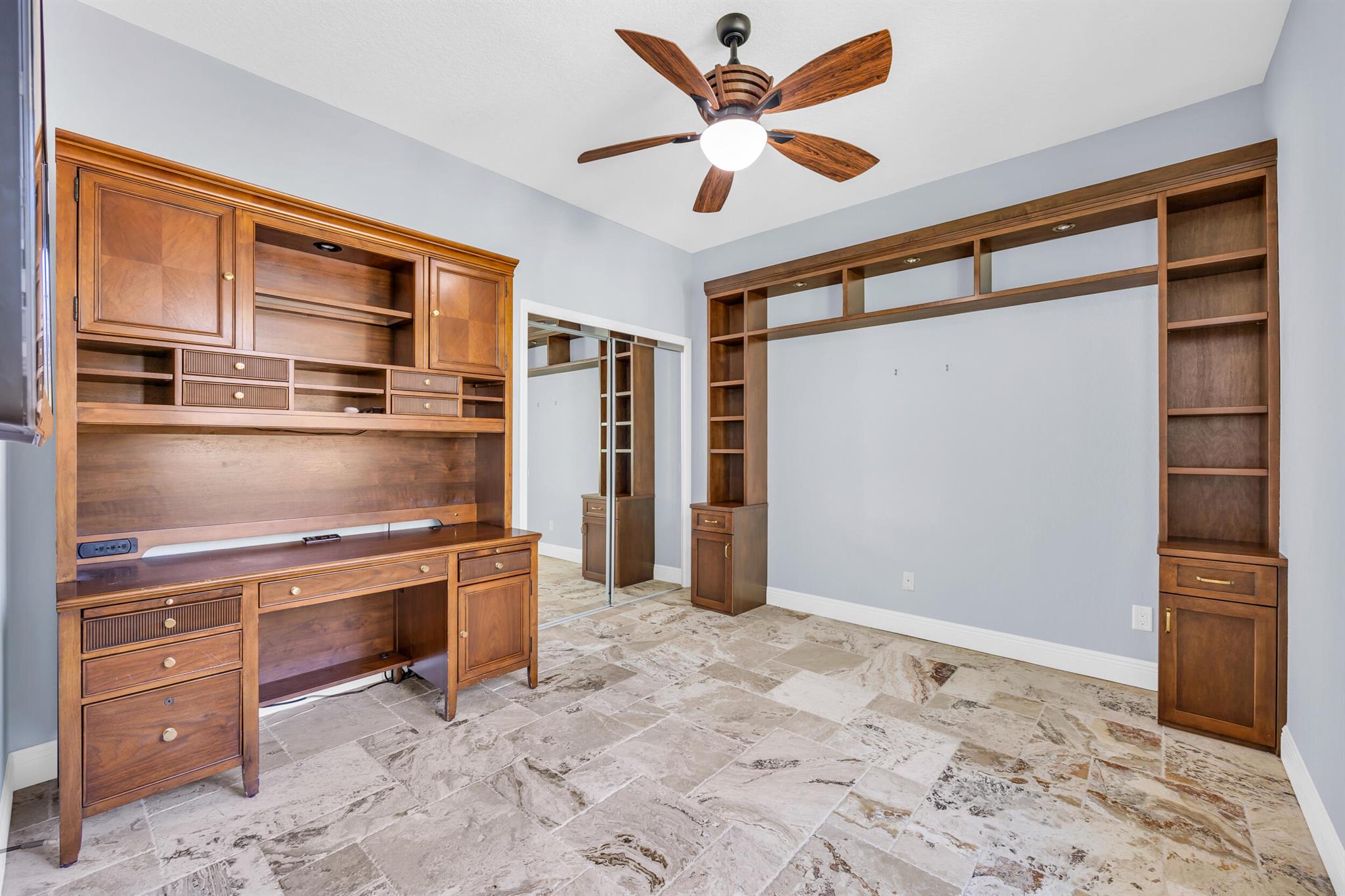 SANDY DEPTHS - Residential