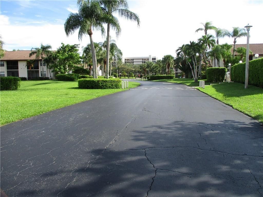 Photo of 22040 Palms Way #205, Boca Raton, FL 33433 (MLS # F10497814)