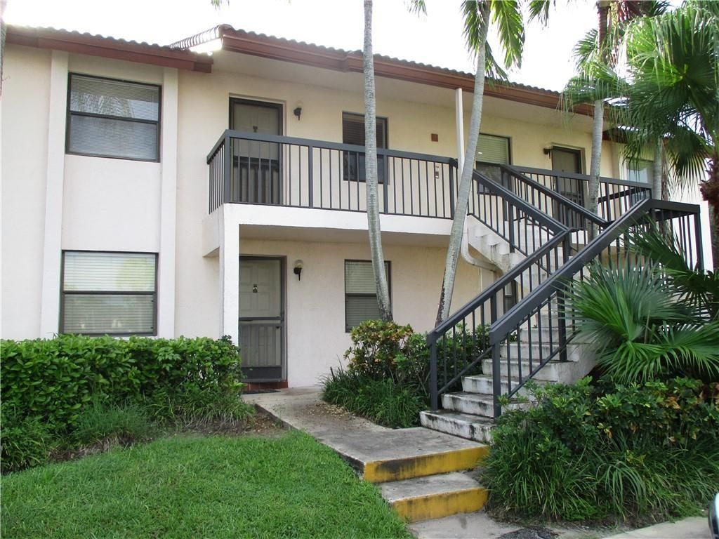 Photo of 22040 Palms Way #205, Boca Raton, FL 33433 (MLS # F10497814)
