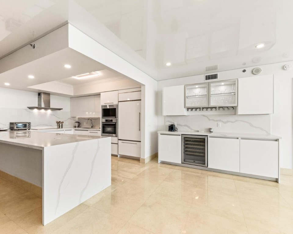 101 S Fort Lauderdale Beach Boulevard 1104