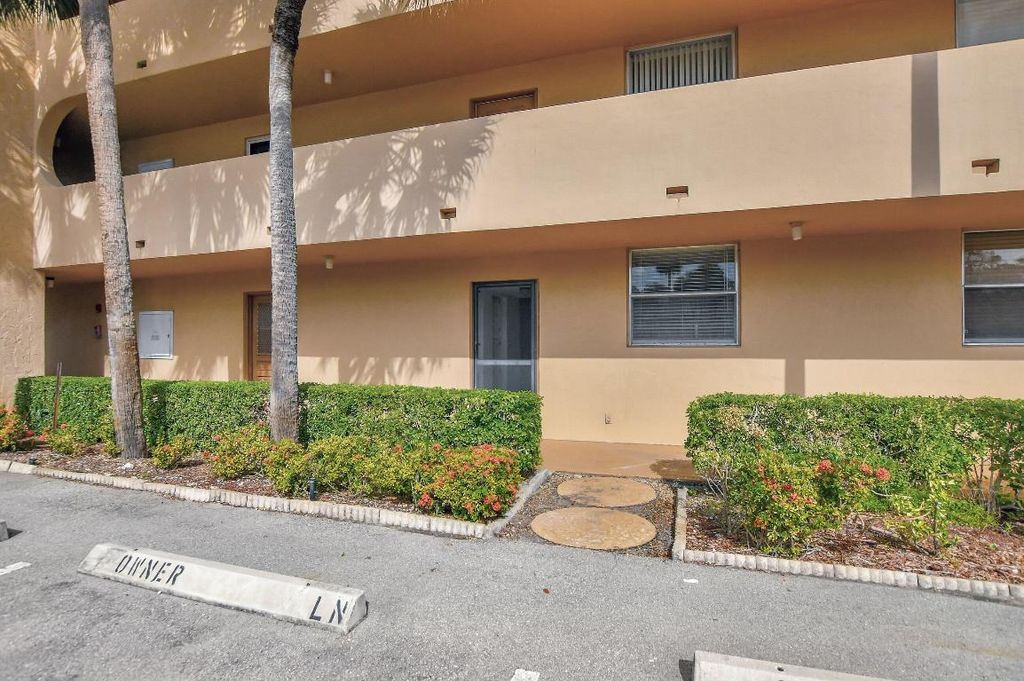 Photo of 299 NW 52nd Terrace #1230, Boca Raton, FL 33487 (MLS # R10953043)