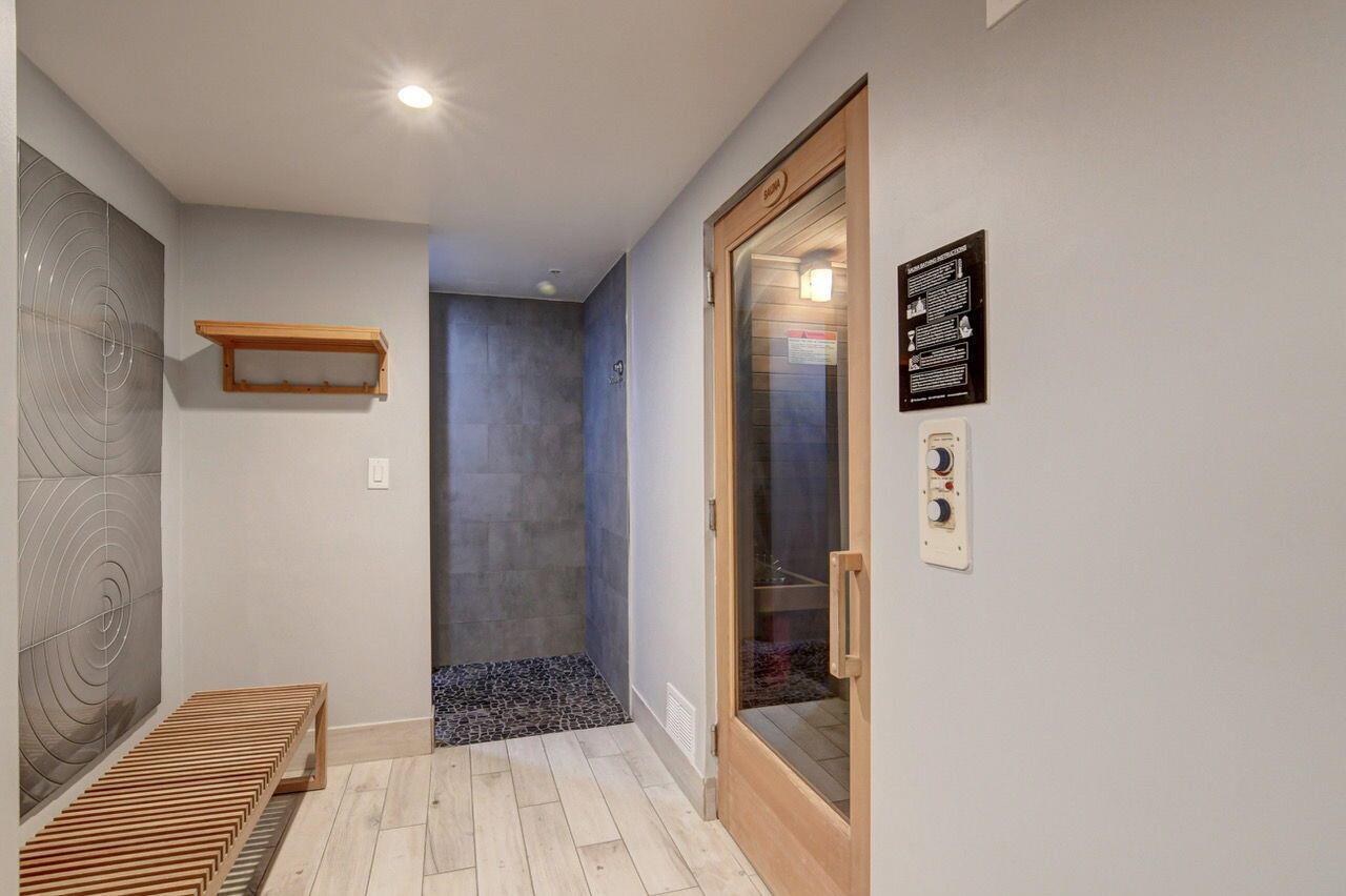 SLADE CONDO - Residential Lease