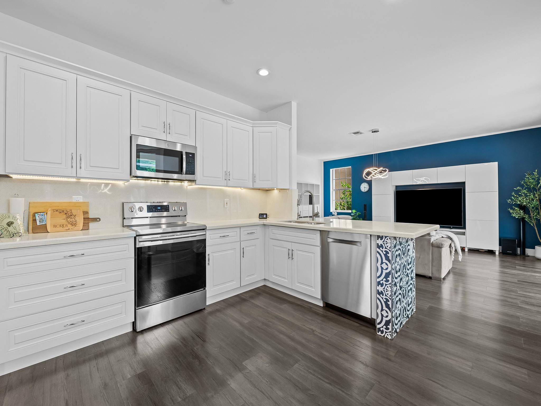 SECTOR 4 - Residential