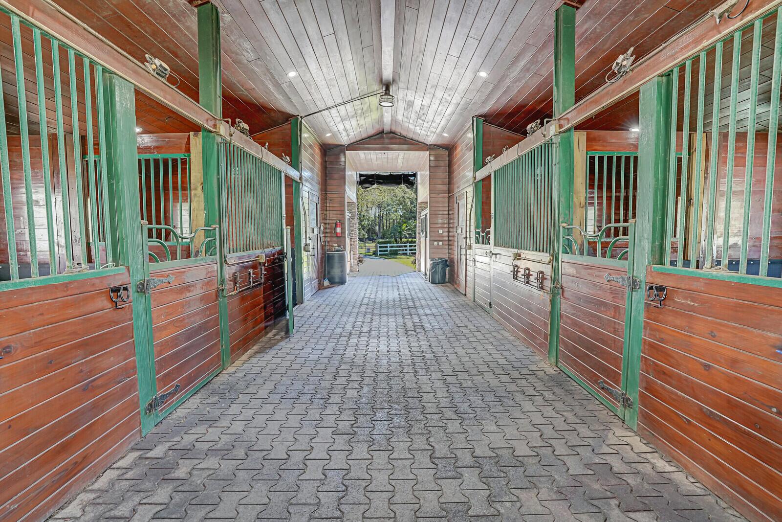 CALOOSA - Residential