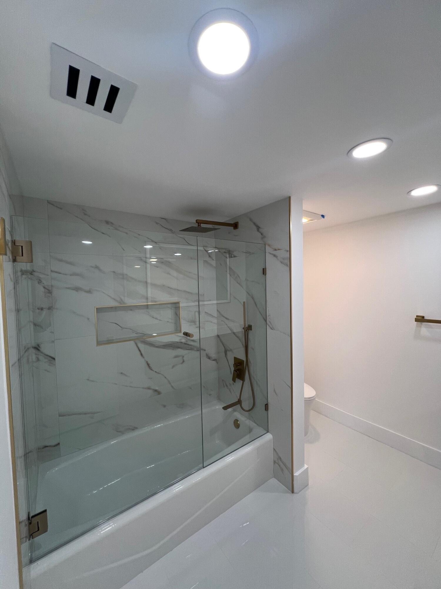 OLD PORT COVE CONDO FIVE - Residential