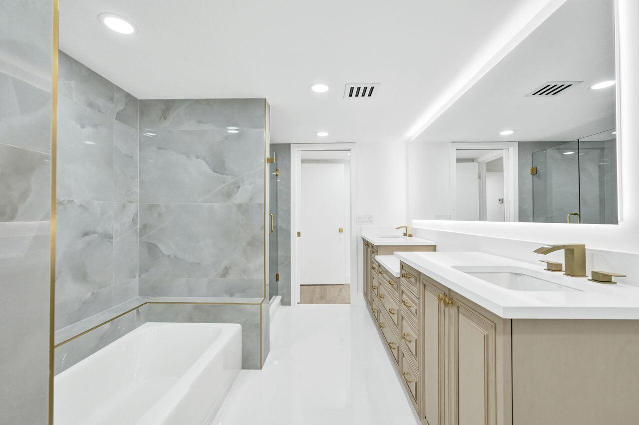 OLD PORT COVE CONDO FIVE - Residential