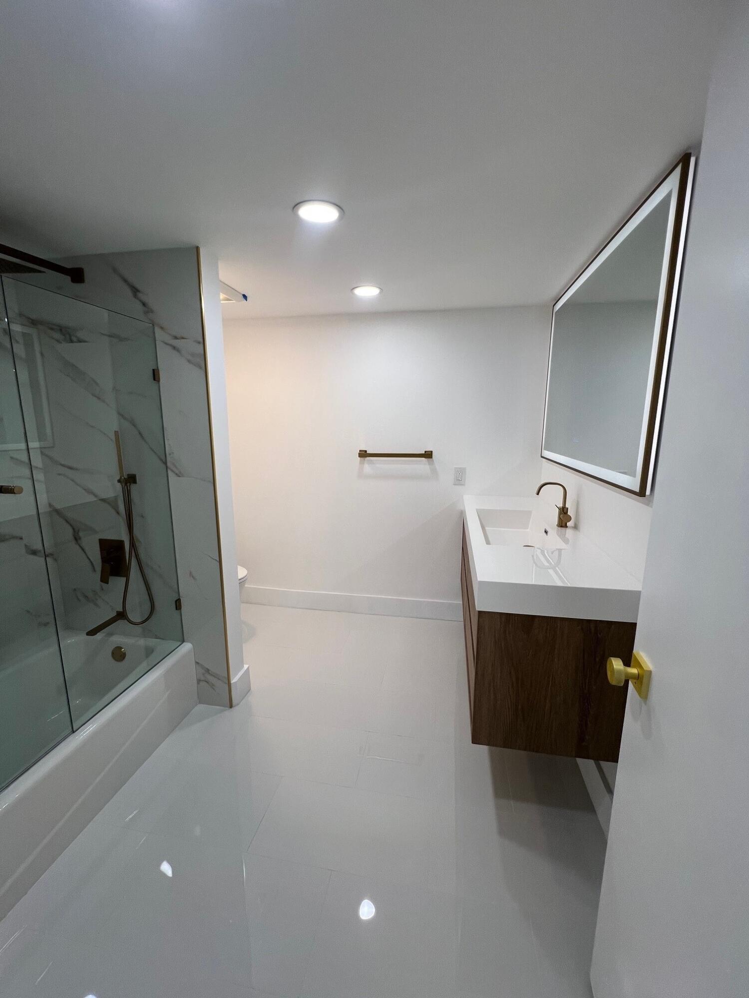 OLD PORT COVE CONDO FIVE - Residential