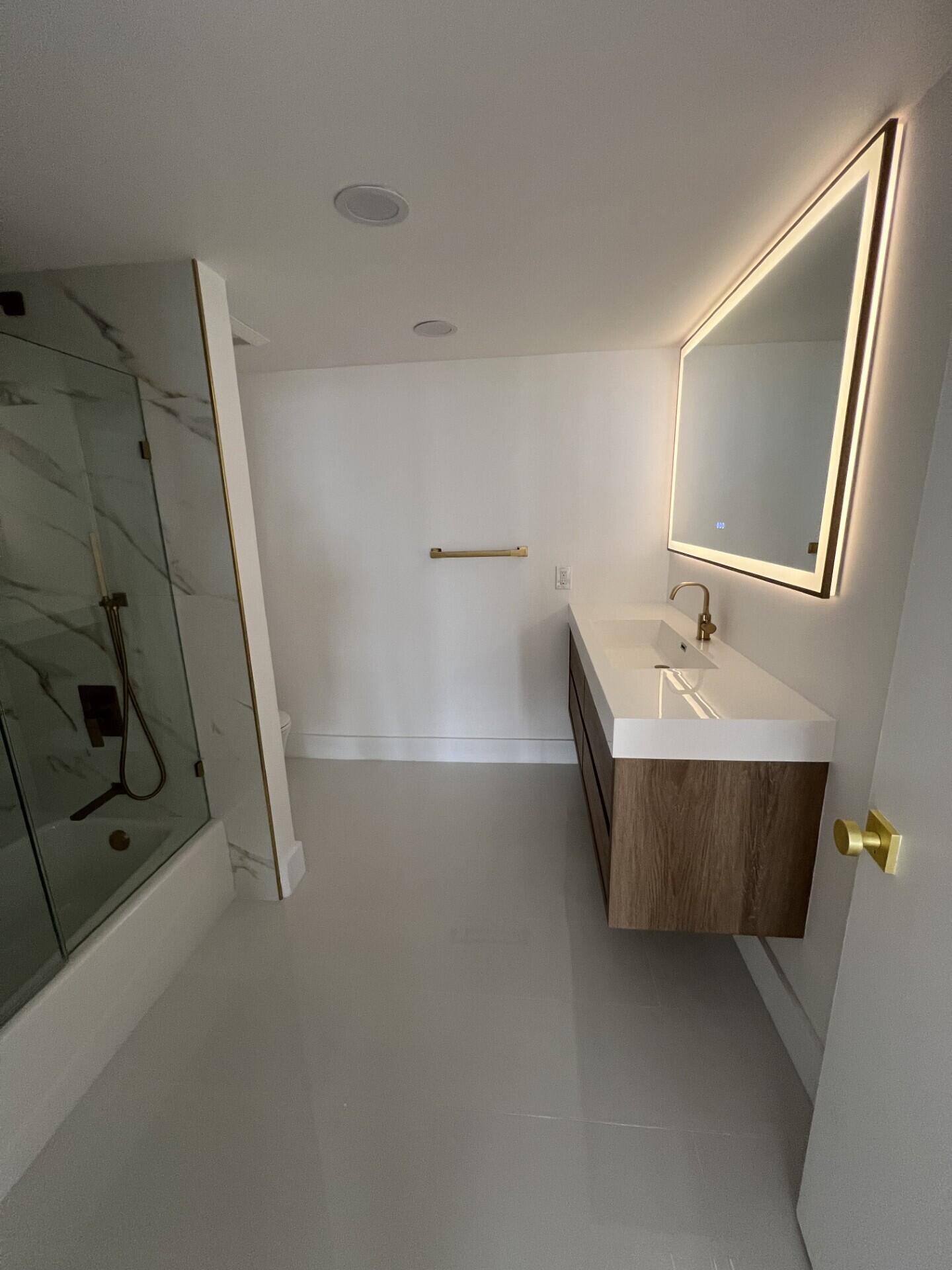 OLD PORT COVE CONDO FIVE - Residential