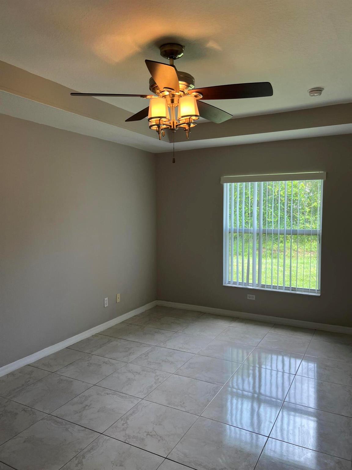 PORT ST LUCIE SECTION 9 - Residential Lease