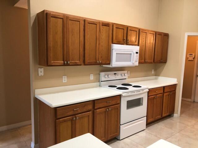 PORT ST LUCIE SECTION 9 - Residential Lease
