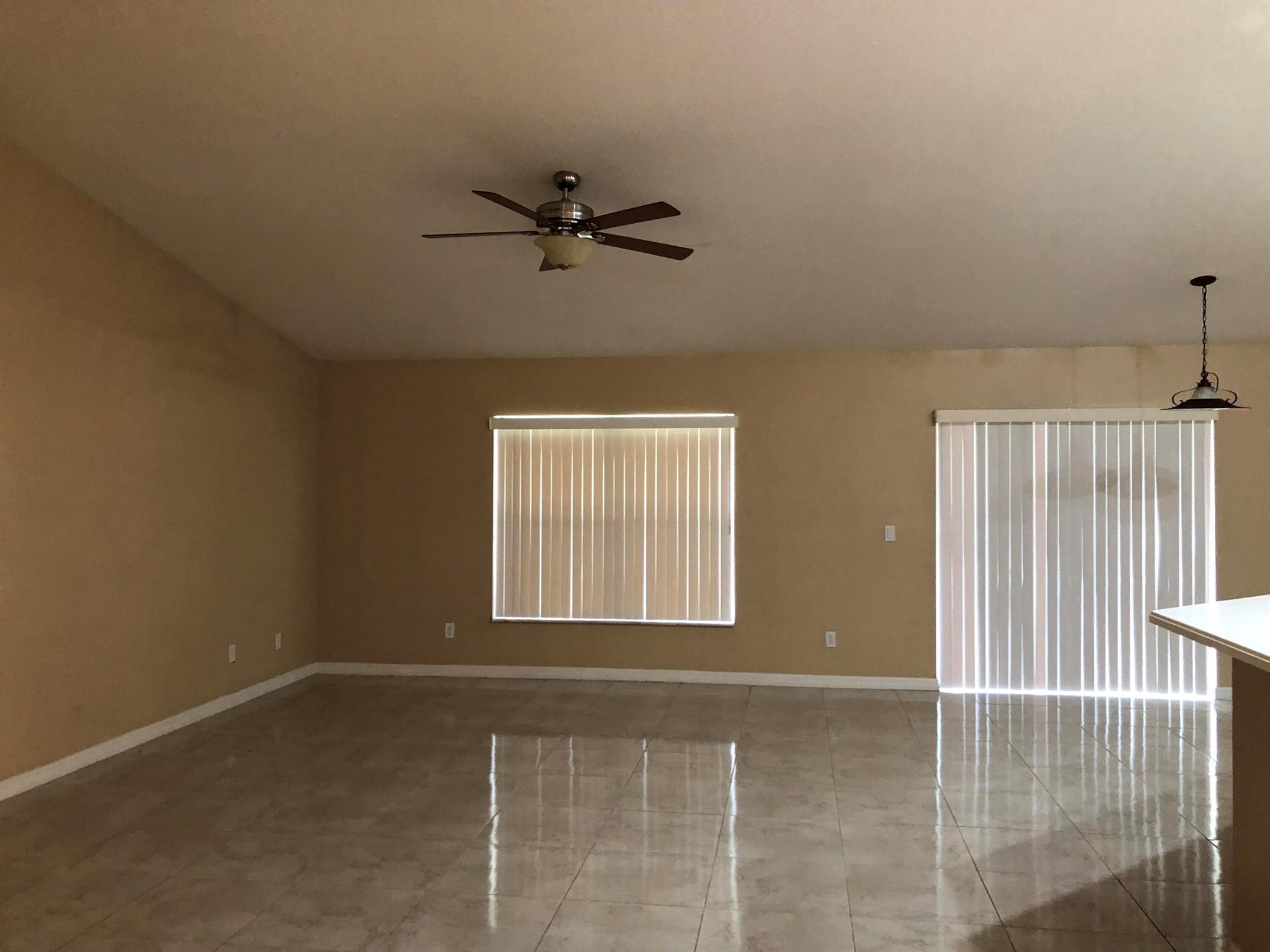 PORT ST LUCIE SECTION 9 - Residential Lease