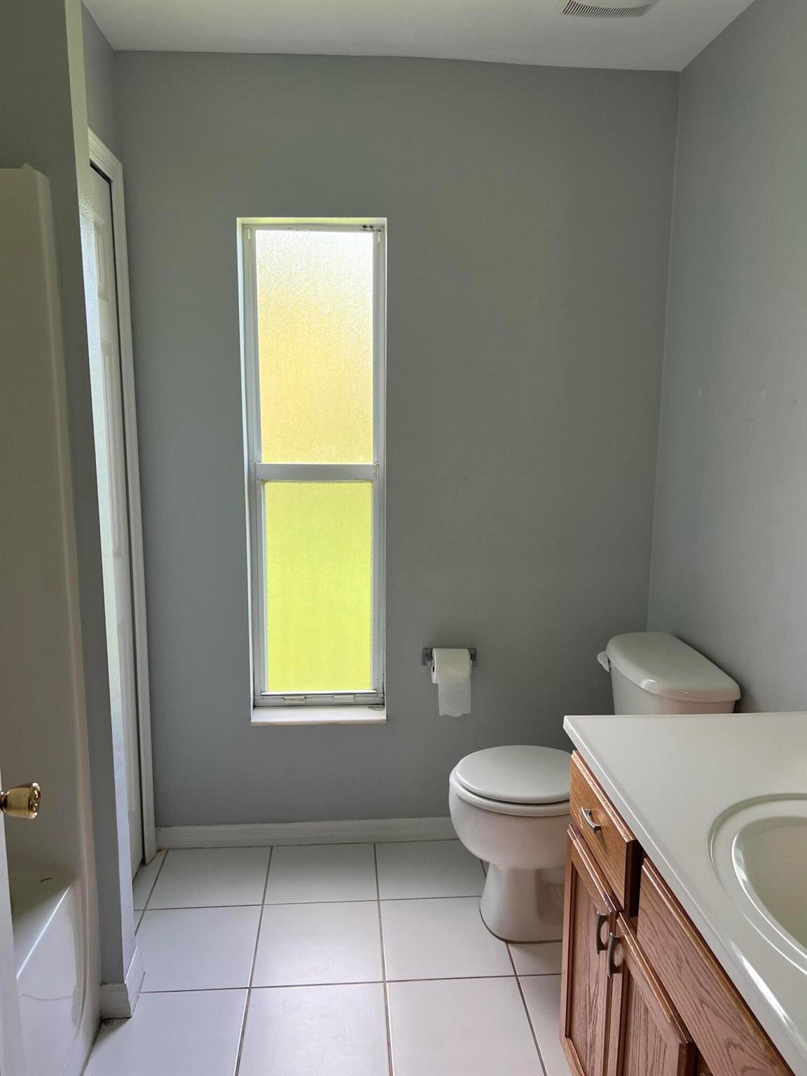 PORT ST LUCIE SECTION 9 - Residential Lease