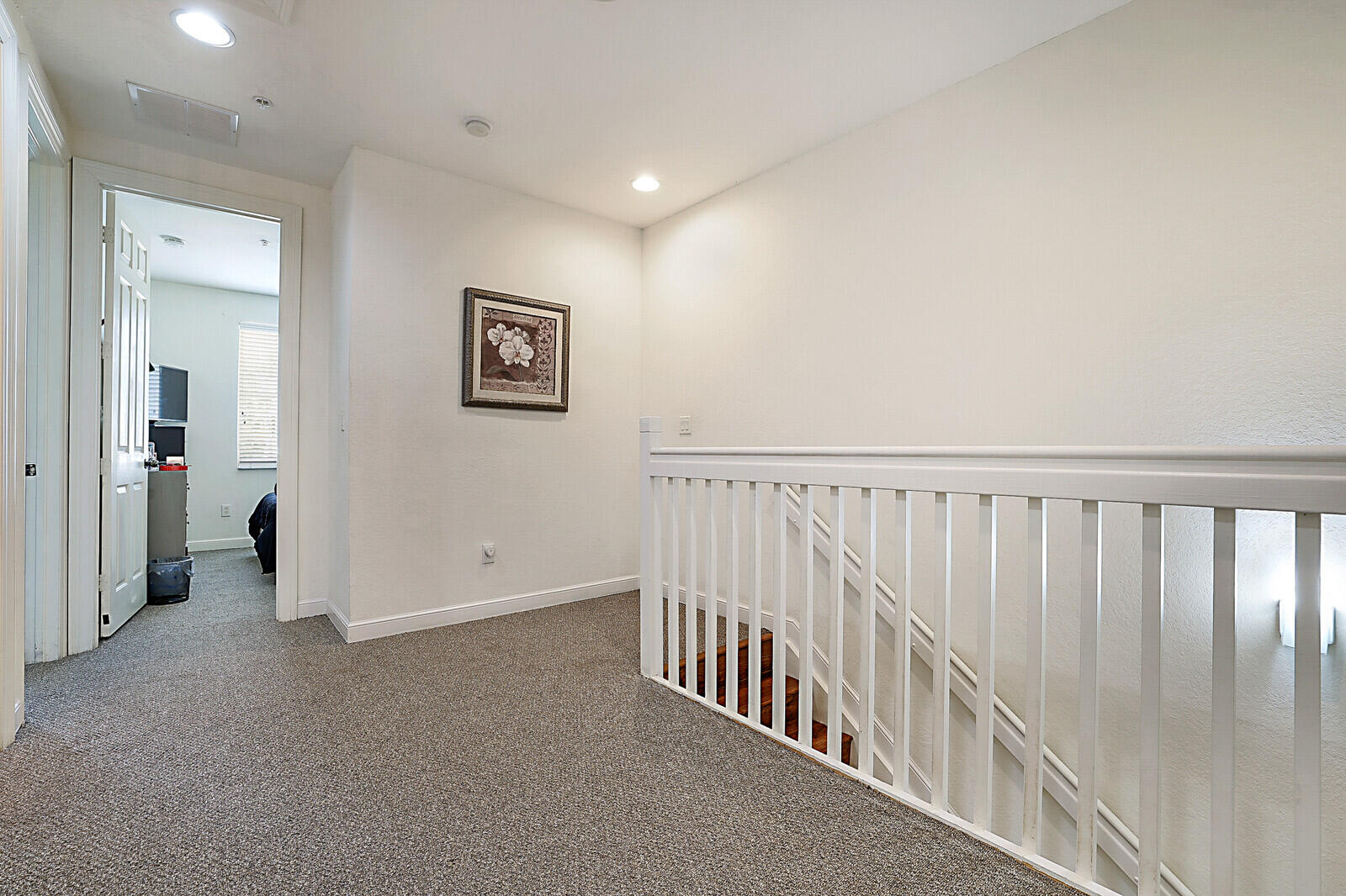 CITYSIDE CONDO - Residential