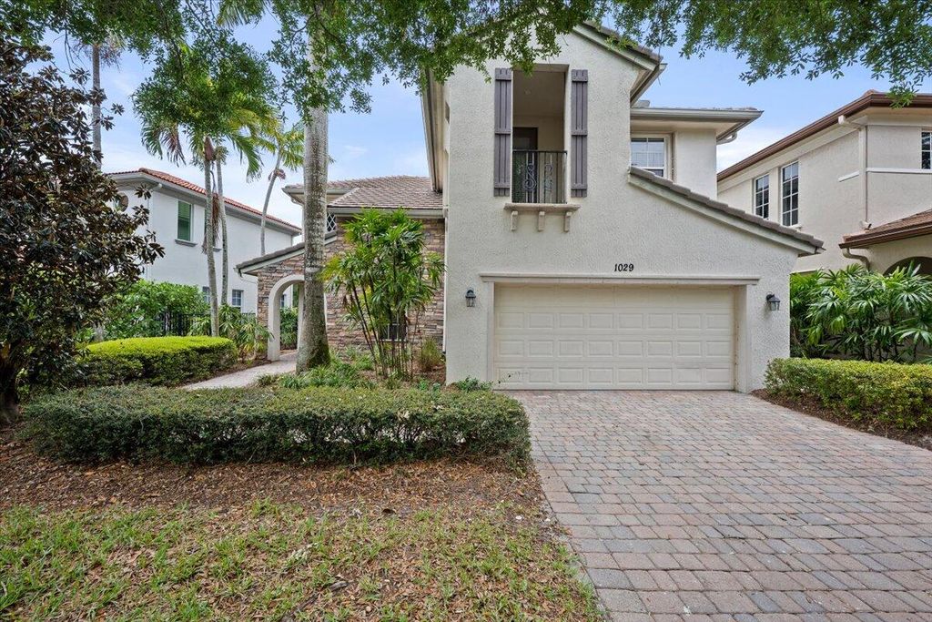 Photo of 1029 Vintner Boulevard, Palm Beach Gardens, FL 33410 (MLS # B26024374)