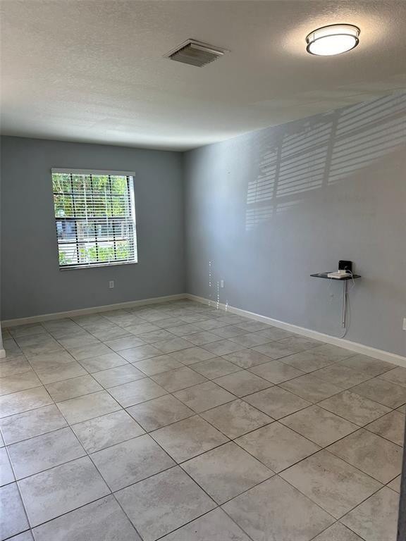 COCO PALM ESTATES - Residential