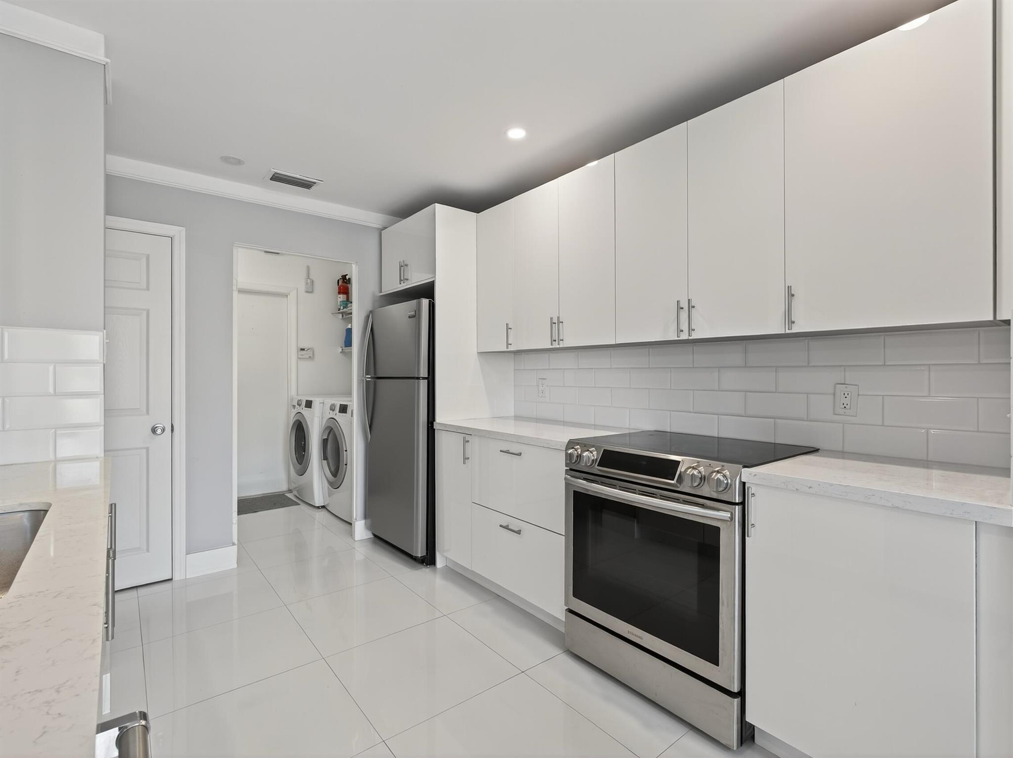 BOCA PINES OF VERDE TRAIL - Residential