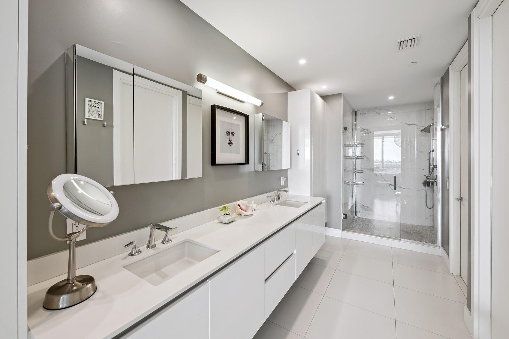 AQUABLU CONDO - Residential