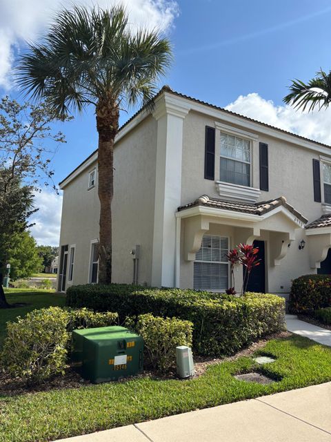 4930 Palmbrooke Circle 4930 West Palm Beach FL 33417