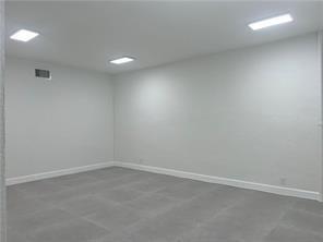 3038 N Federal Hwy E - 2nd FL Office