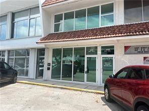 3038 N Federal Hwy E - 2nd FL Office