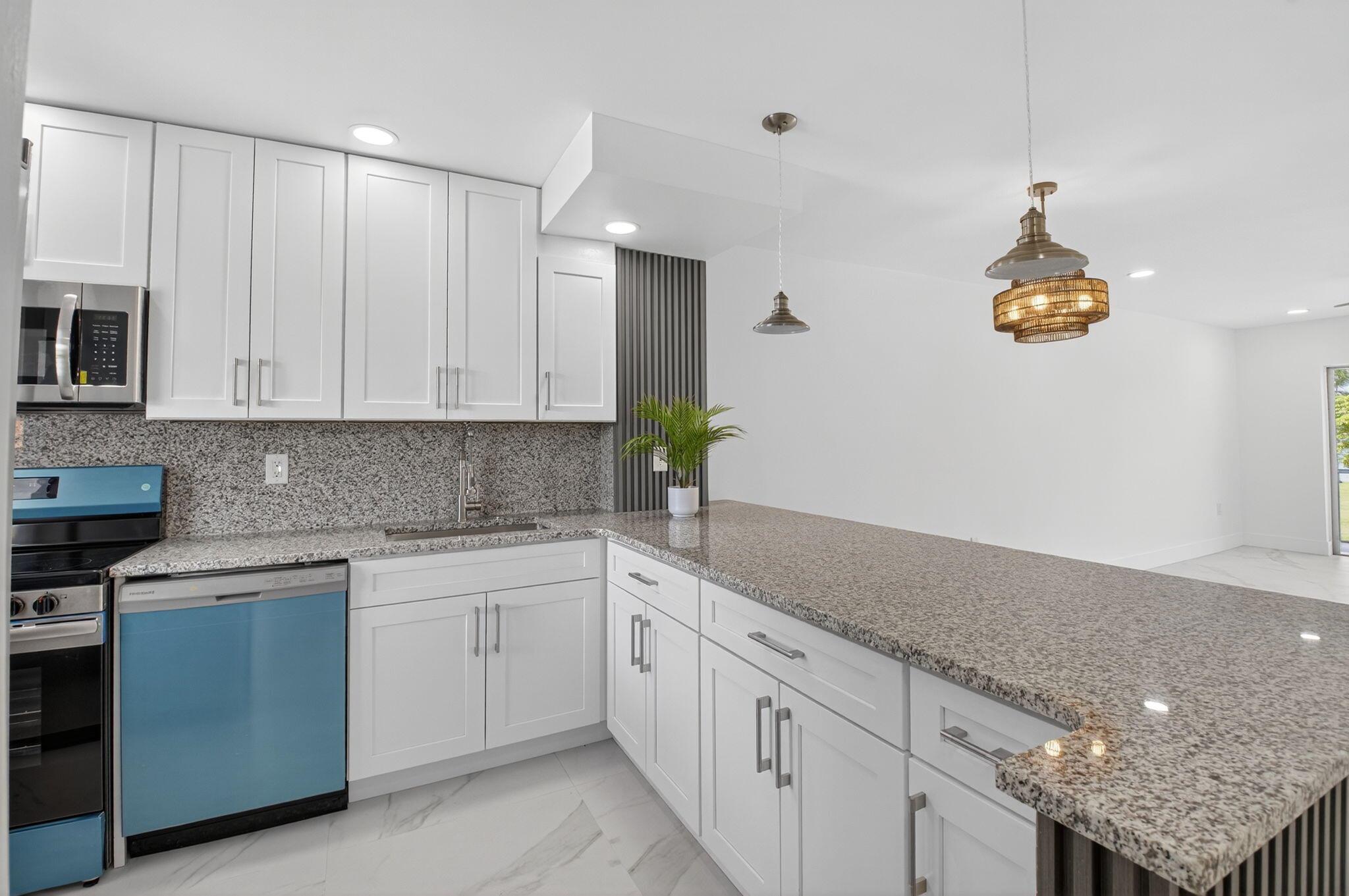 View photos, virtual tours, details... 9886 Marina Boulevard 622