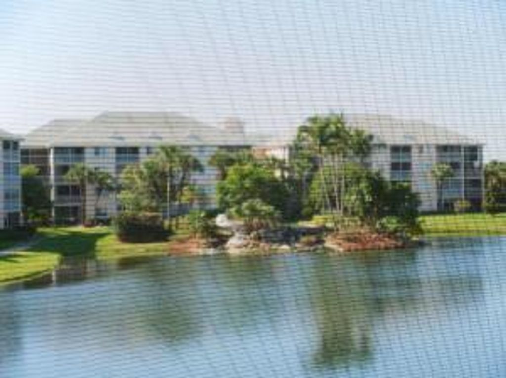 Photo of 353 S Us Highway 1 #D301, Jupiter, FL 33477 (MLS # R10781729)