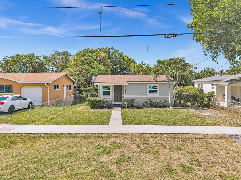 Photo of 5026 SW 21st Street SW, West Park, FL 33023 (MLS # B26056036)
