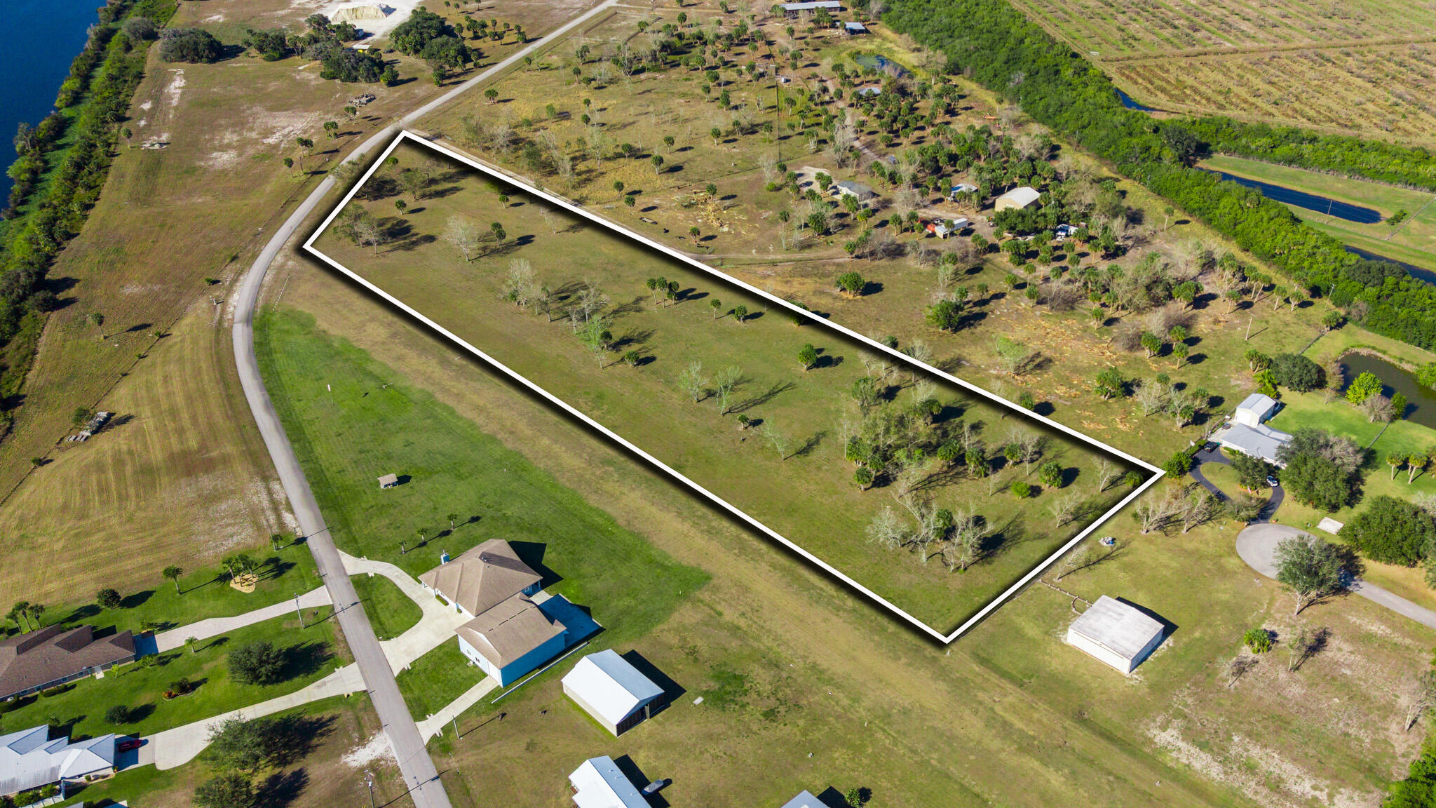 RIVER OAK ACRES - Land