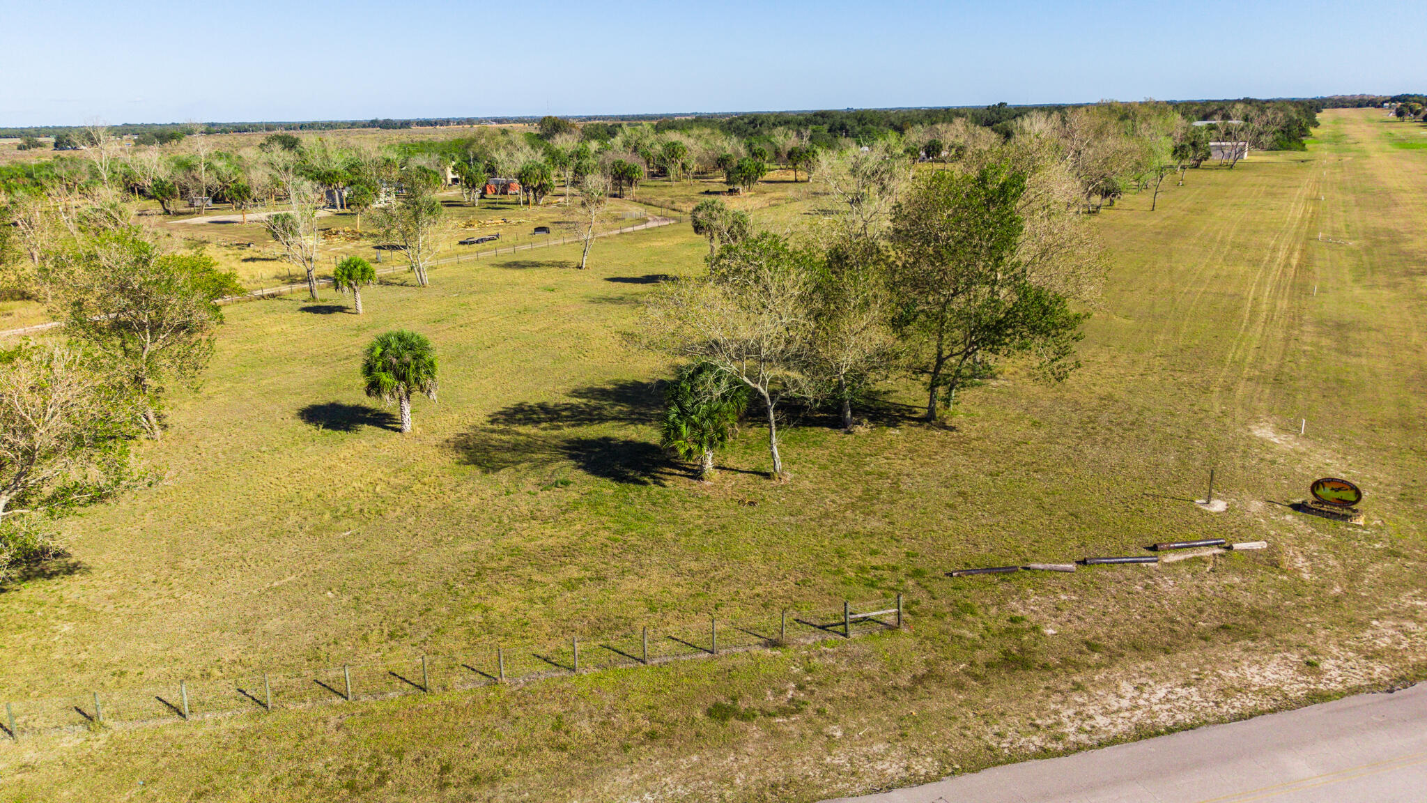 RIVER OAK ACRES - Land
