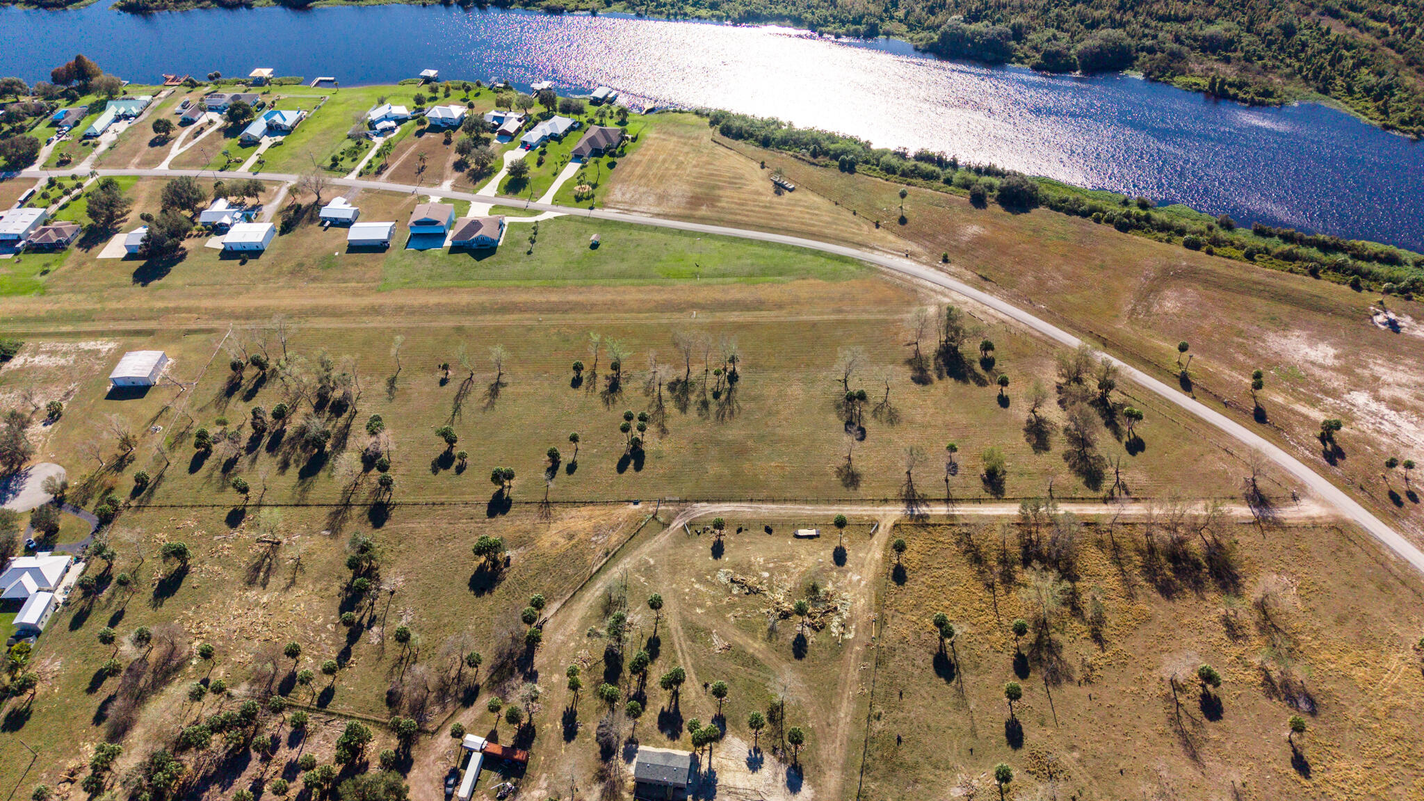 RIVER OAK ACRES - Land