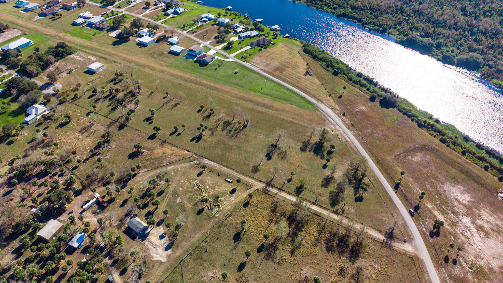 RIVER OAK ACRES - Land