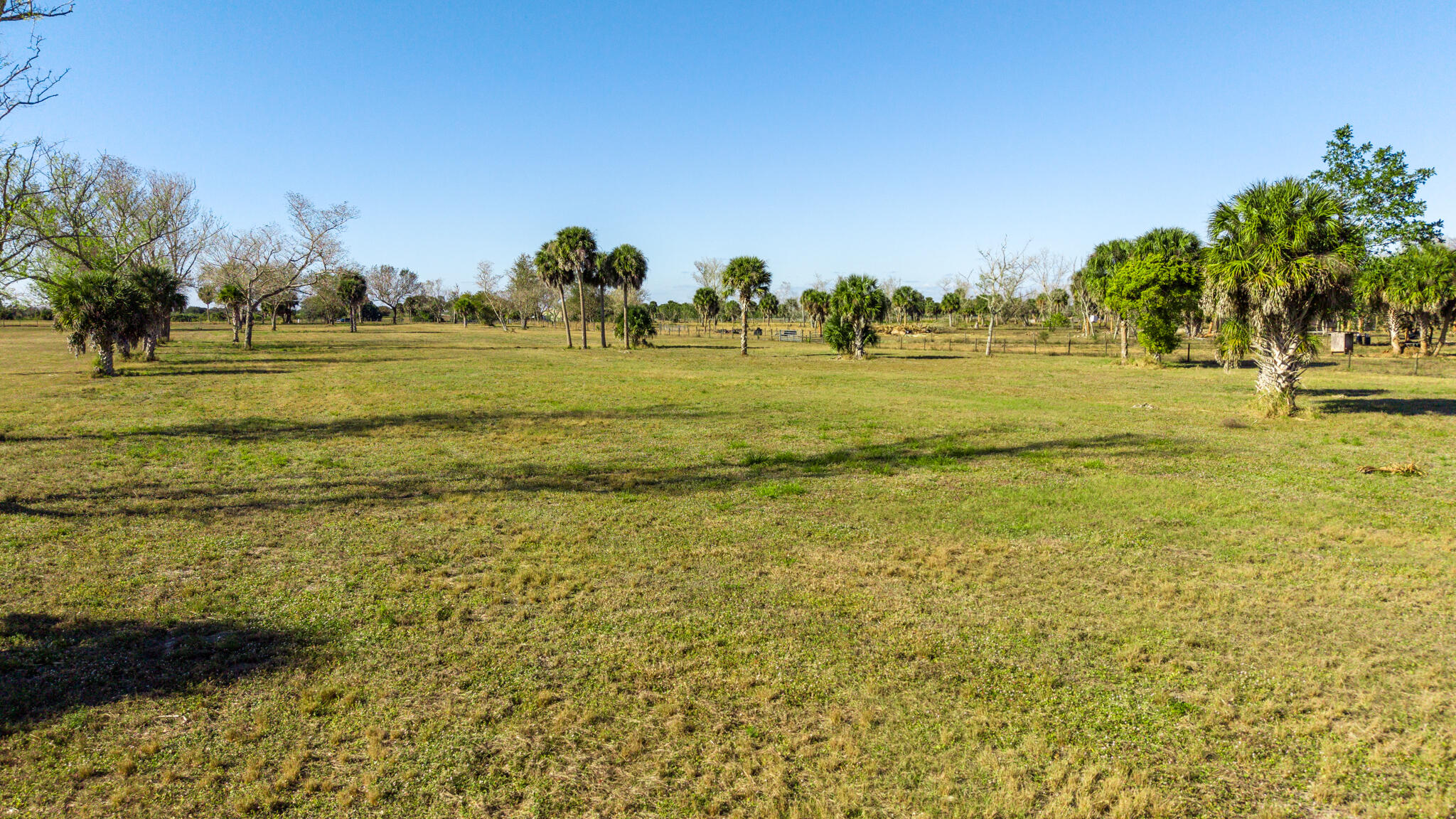 RIVER OAK ACRES - Land