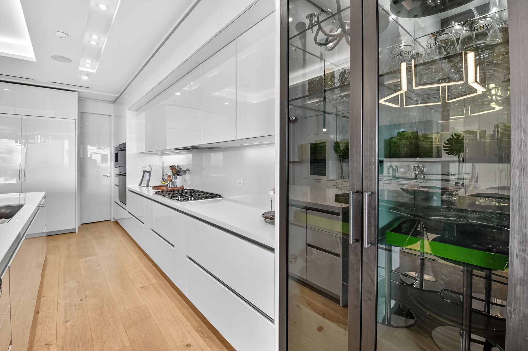 OCEAN DELRAY - Residential