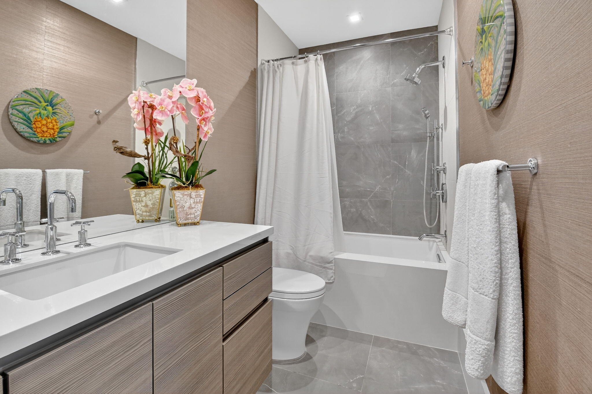 OCEAN DELRAY - Residential