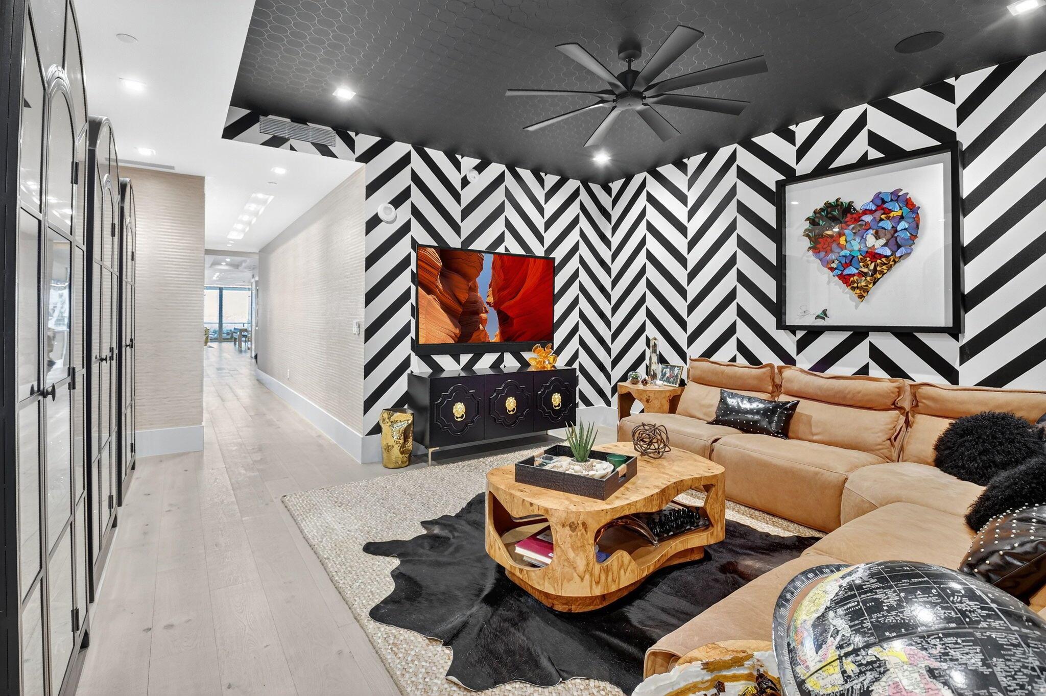 OCEAN DELRAY - Residential