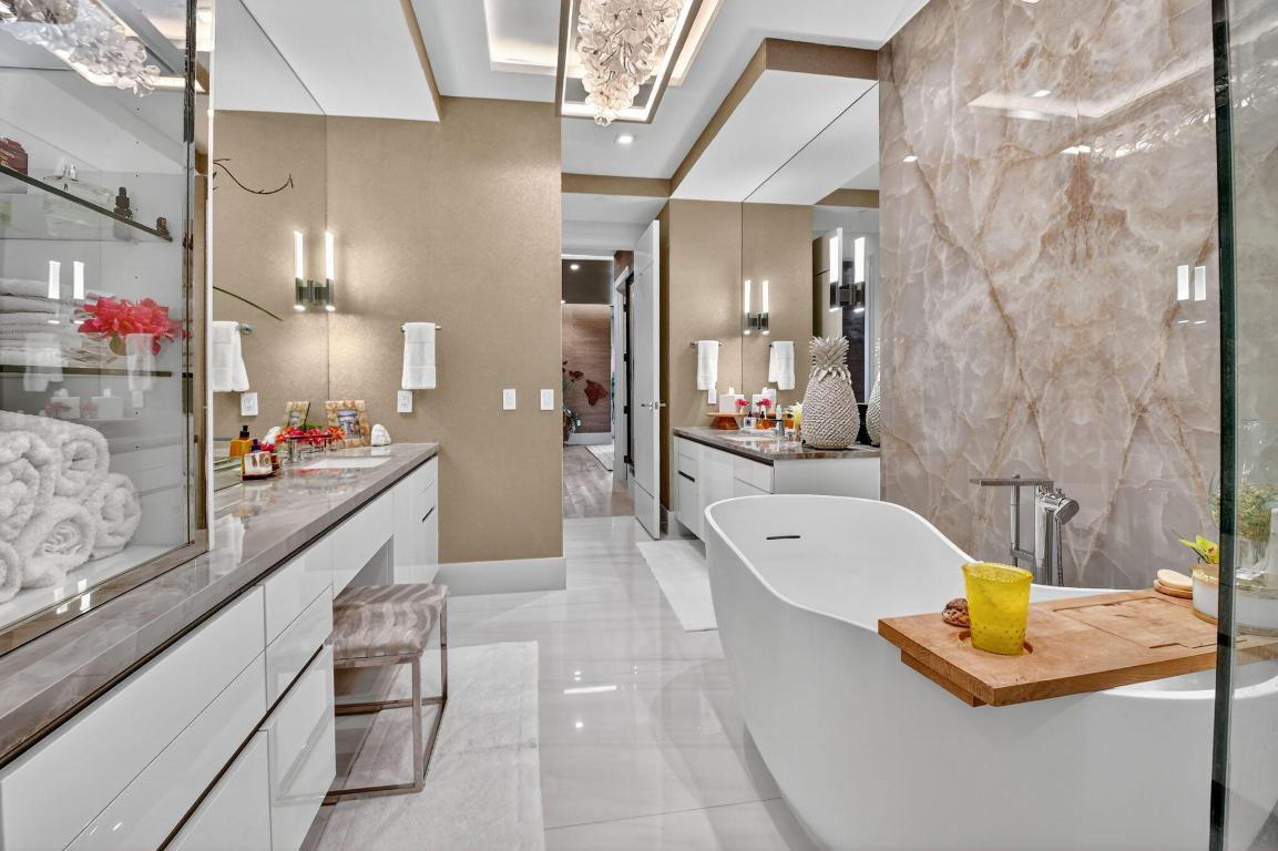OCEAN DELRAY - Residential
