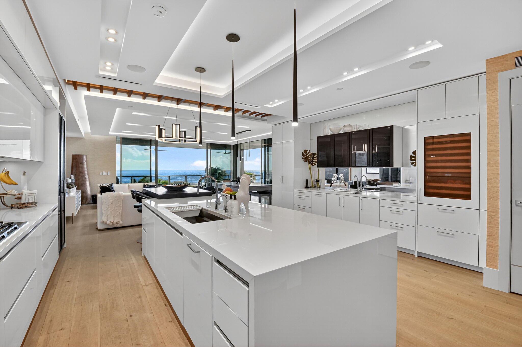 OCEAN DELRAY - Residential