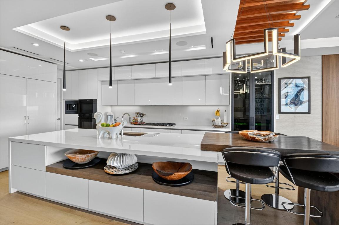 OCEAN DELRAY - Residential