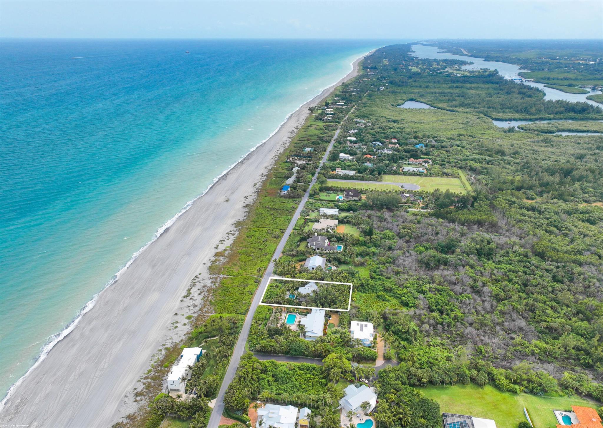 JUPITER ISLAND - Residential