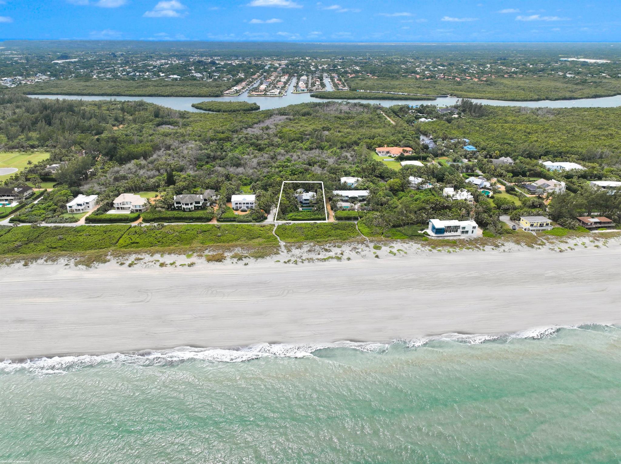 JUPITER ISLAND - Residential