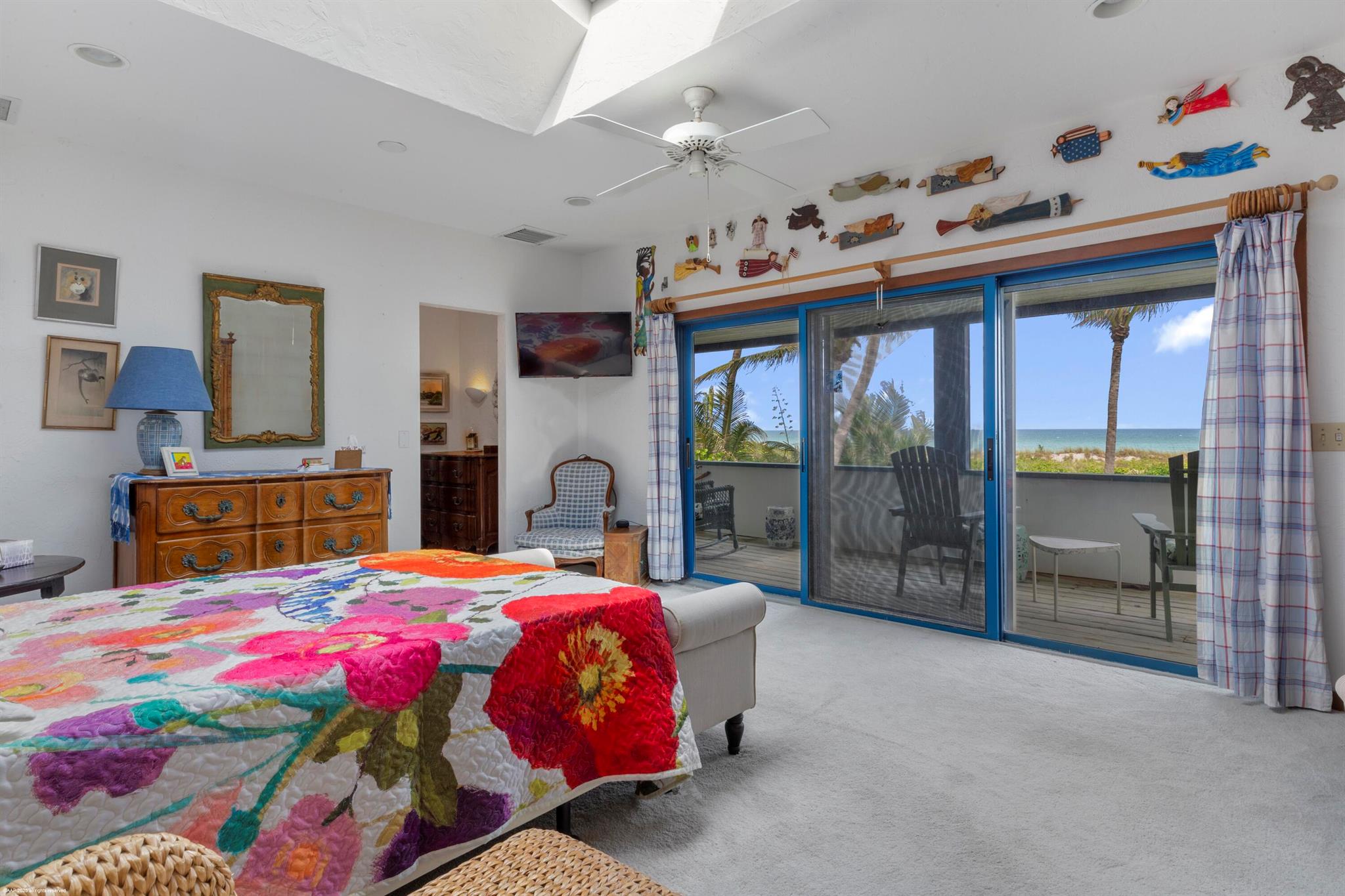 JUPITER ISLAND - Residential