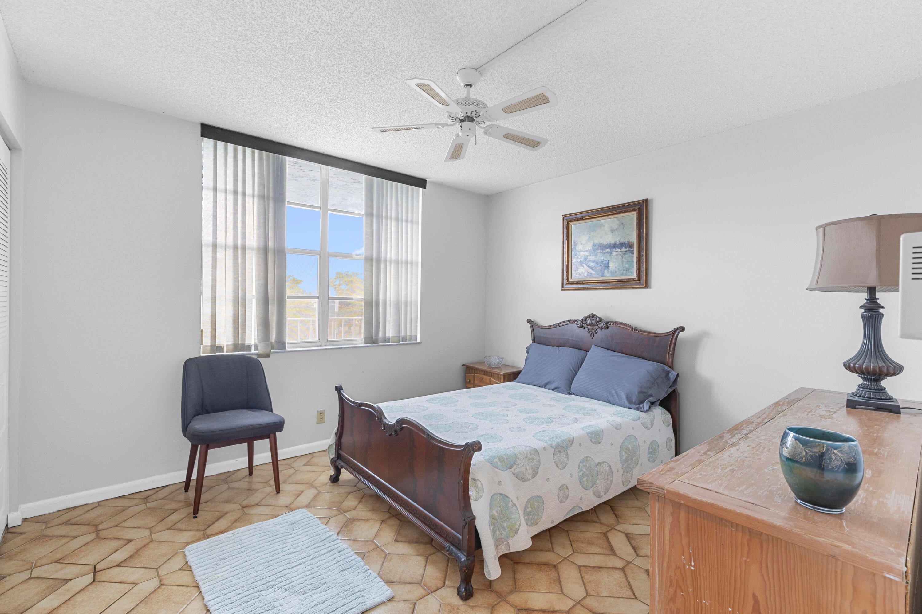 7624 NW 18TH Street 407