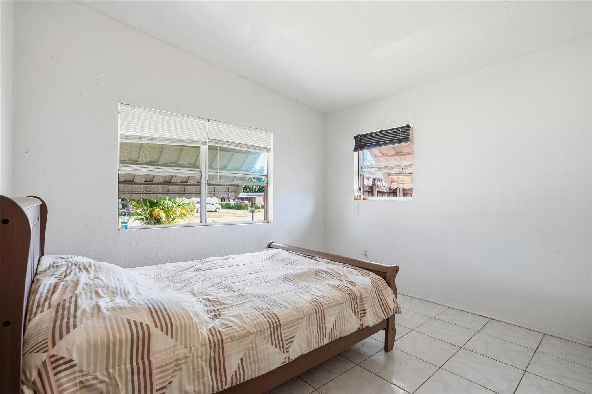 Lake Forest Sec 2 34-23 B - Residential