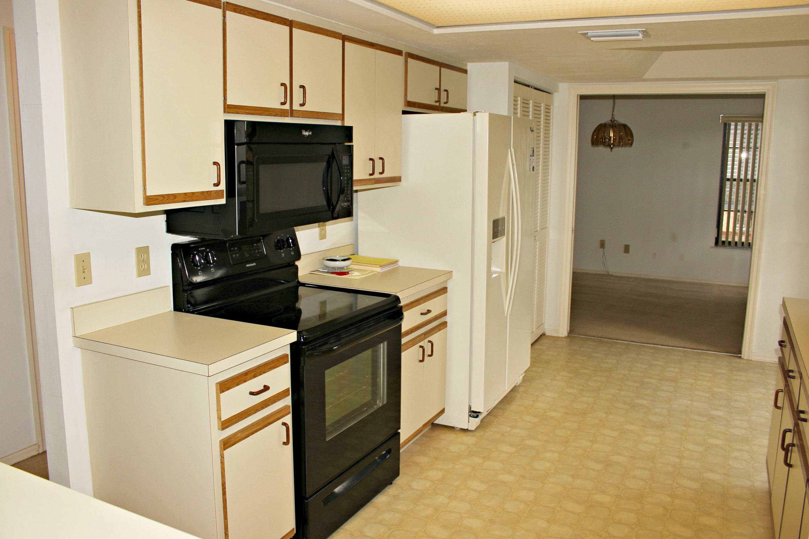 PSL SECTION 18, BLK 719, LOT 8 - Residential