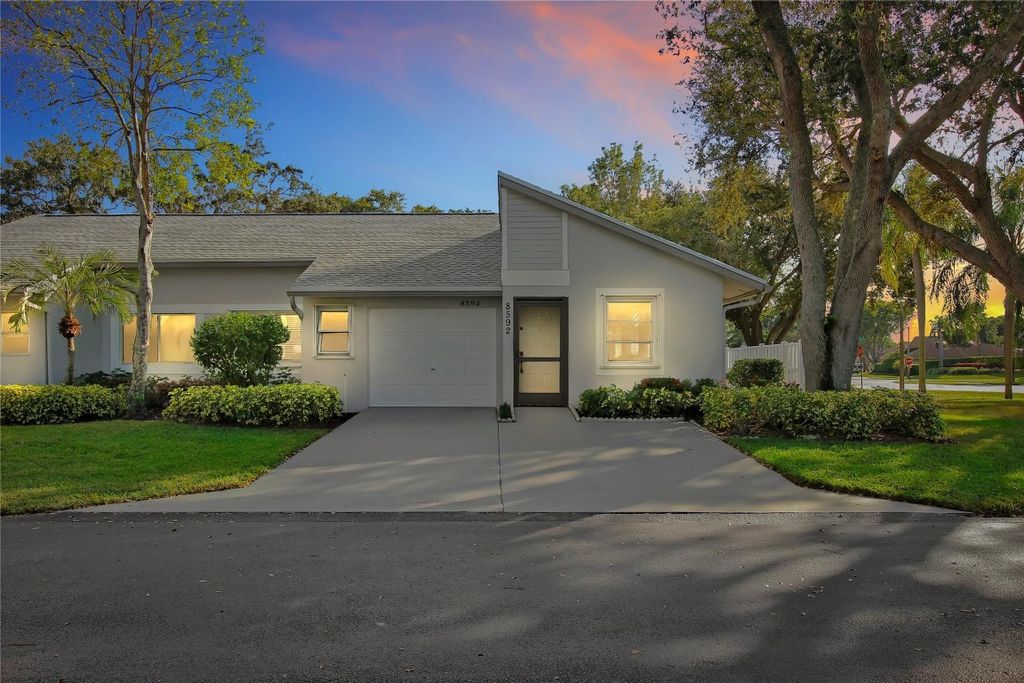 Photo of 8592 Flamingo Drive, Boca Raton, FL 33496 (MLS # F10537769)