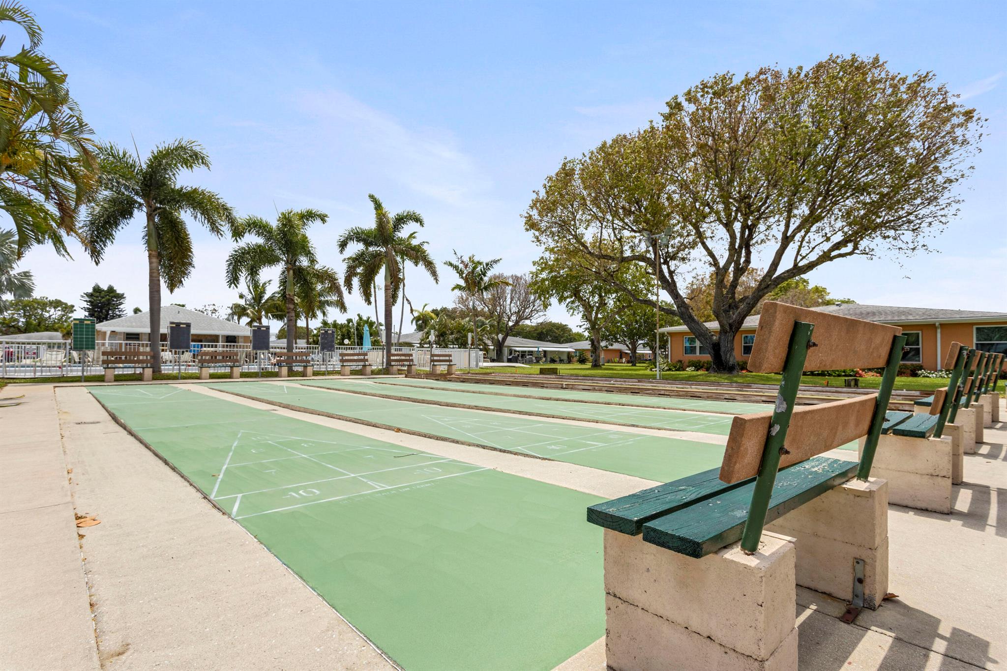 HIGH POINT CONDO SEC 4 - Residential