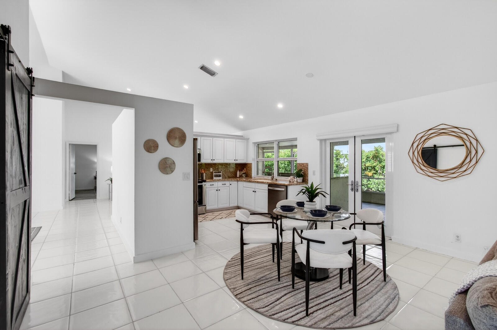 SABAL LAKES PH 1 - Residential