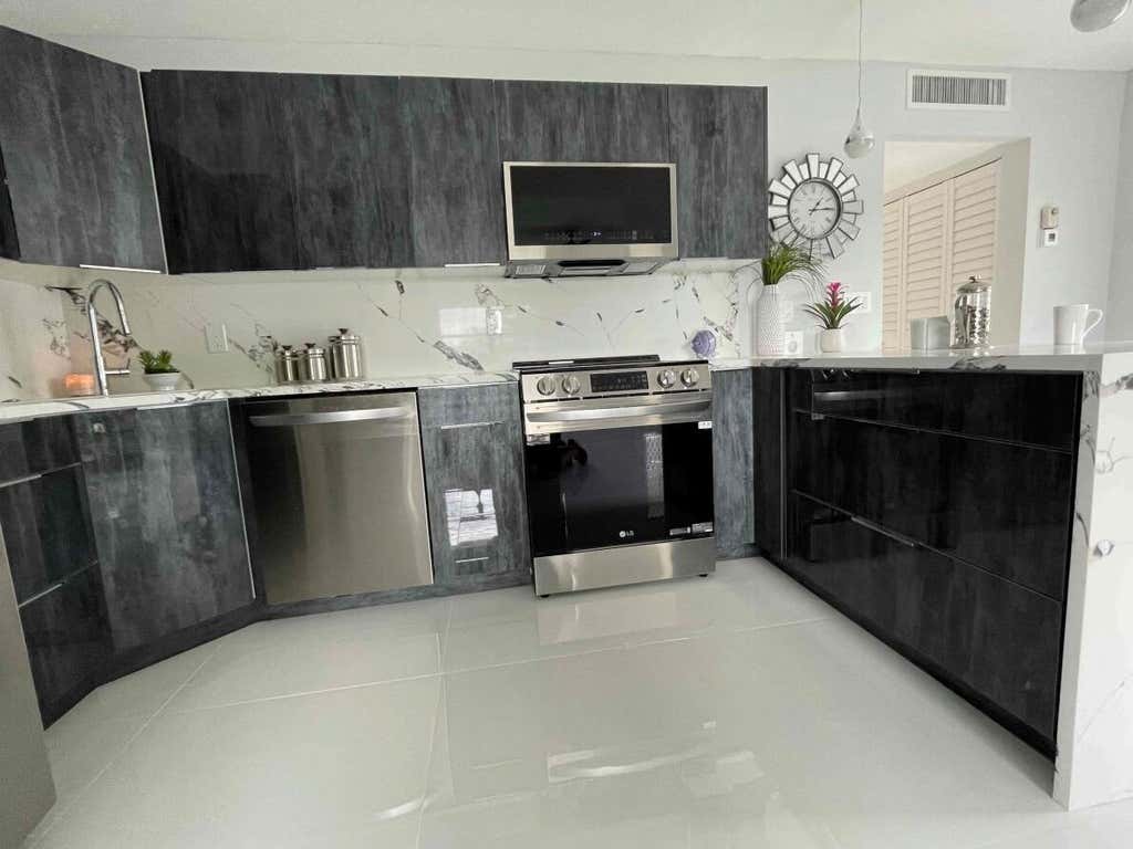 Photo of 462 Monaco J, Delray Beach, FL 33446 (MLS # R10968102)