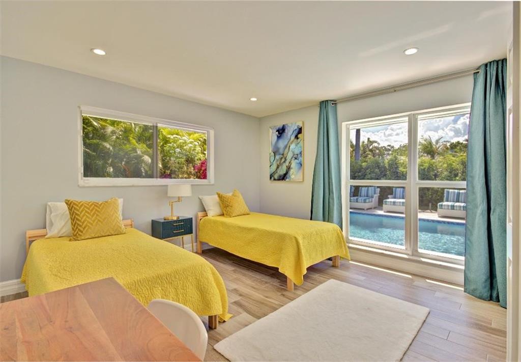 BOCA RATON SQUARE unit 19 - Residential