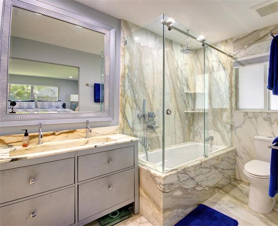 BOCA RATON SQUARE unit 19 - Residential